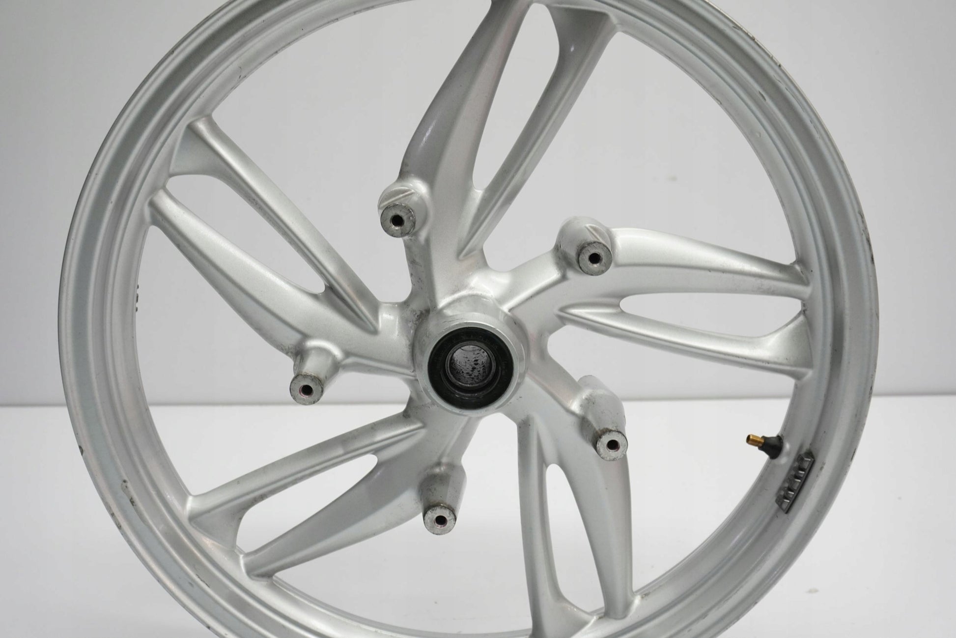 BMW R 1200 GS K25 04-07 Felge vorne Wheel Vorderrad 9