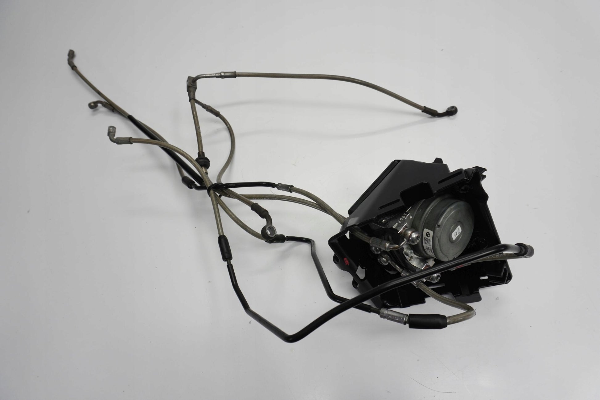 BMW R 1200 R K53 15-18 ABS Pumpe Druckmodulator 7