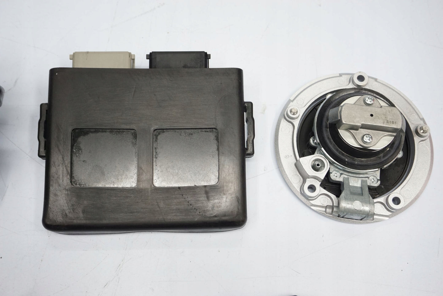 KAWASAKI Z 900 RS CAFE 18-22 Schlosssatz Zündschloss Lock Set 16