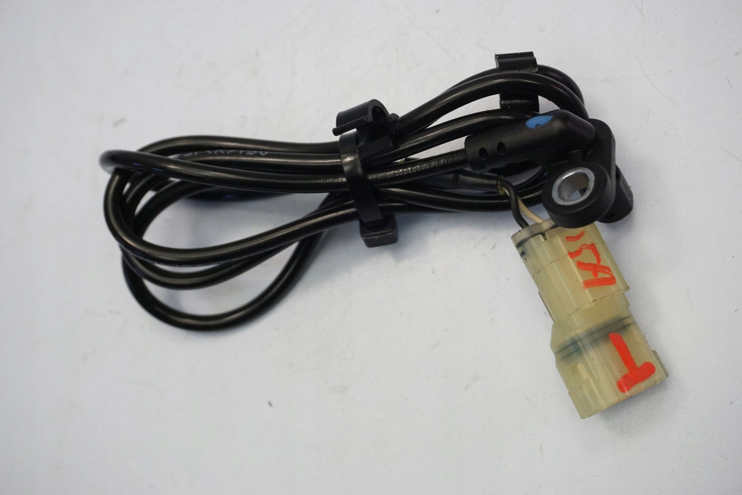 TRIUMPH STREET TRIPLE 660 S 17- ABS Sensor hinten