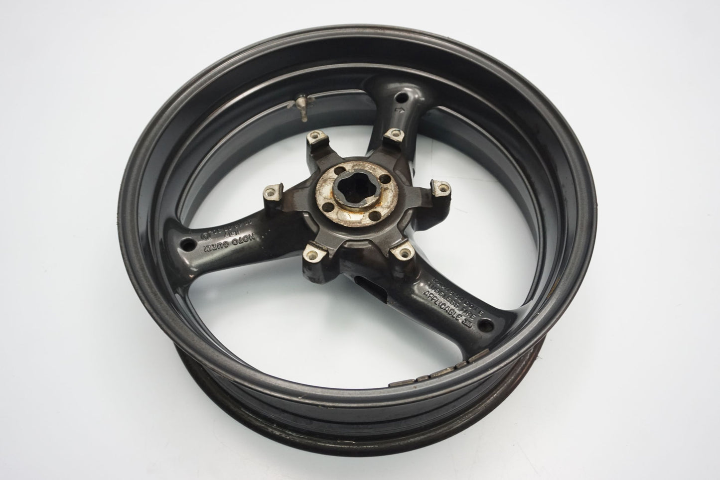 MOTO GUZZI BREVA V 1100 Felge hinten Wheel Hinterrad 7