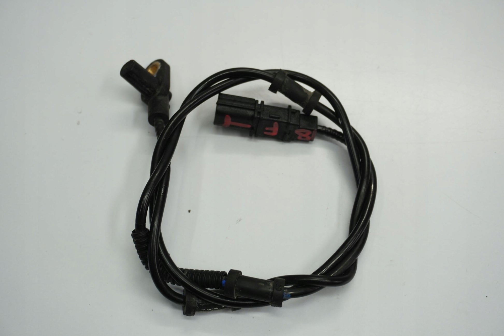 HONDA CB 650 R 19-23 ABS Sensor hinten 2