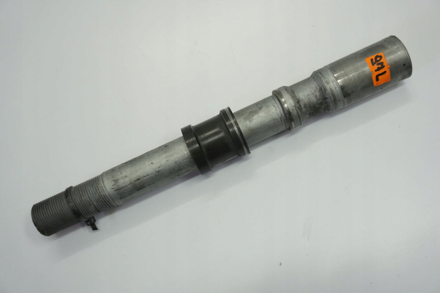 BMW F 800 R 09-14 Vorderachse Achse vorne Radachse front axle 5