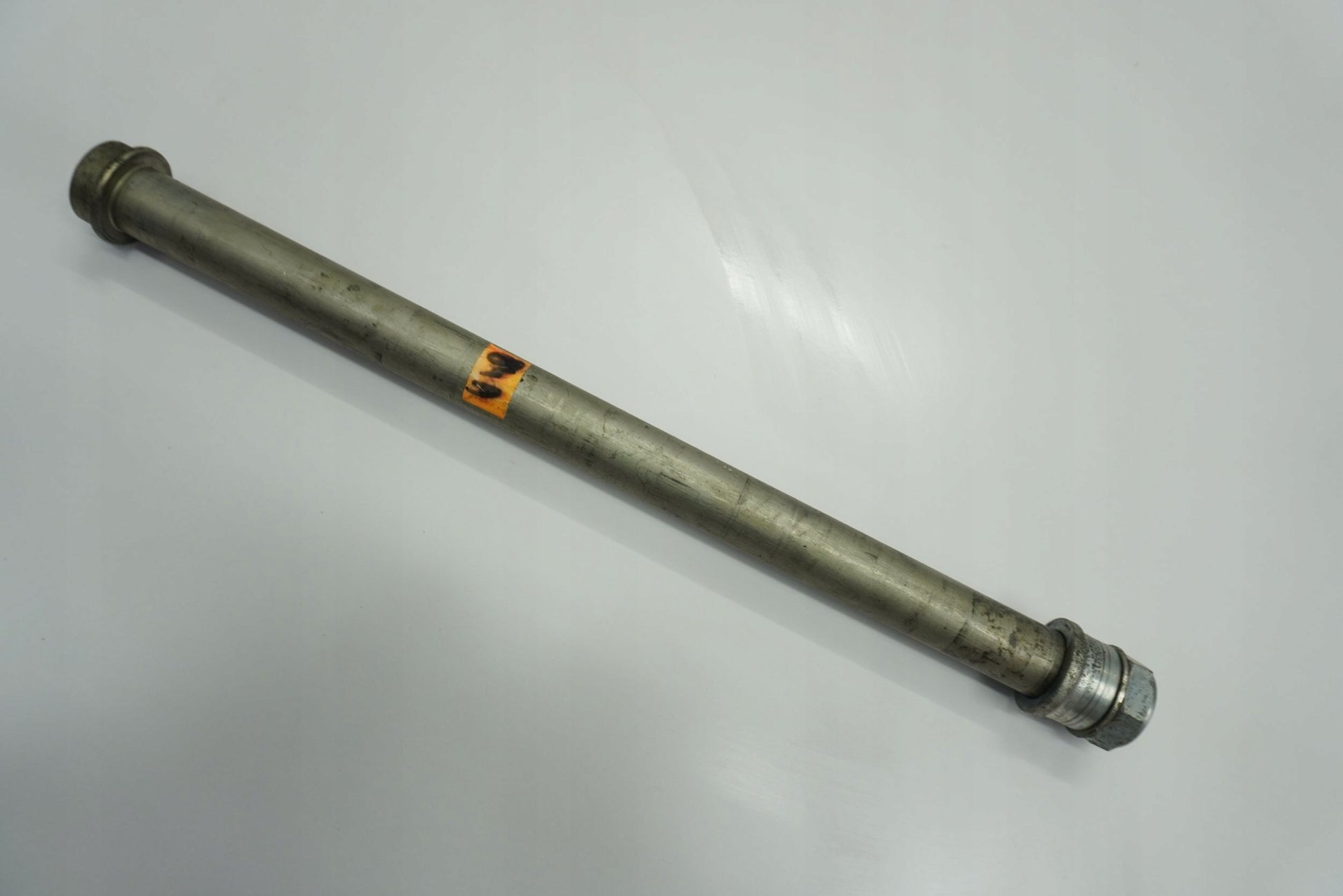 SUZUKI M 1800 R INTRUDER 06- Hinterachse Achse hinten Radachse rear axle 5