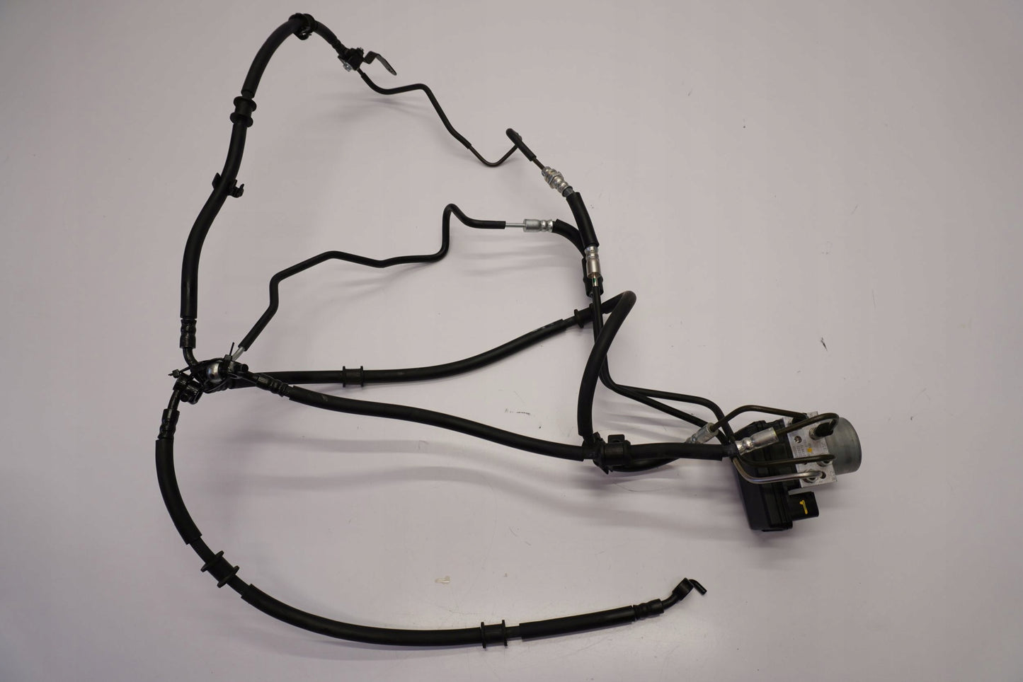 KAWASAKI Z 650 20-22 ABS Pumpe Druckmodulator 8