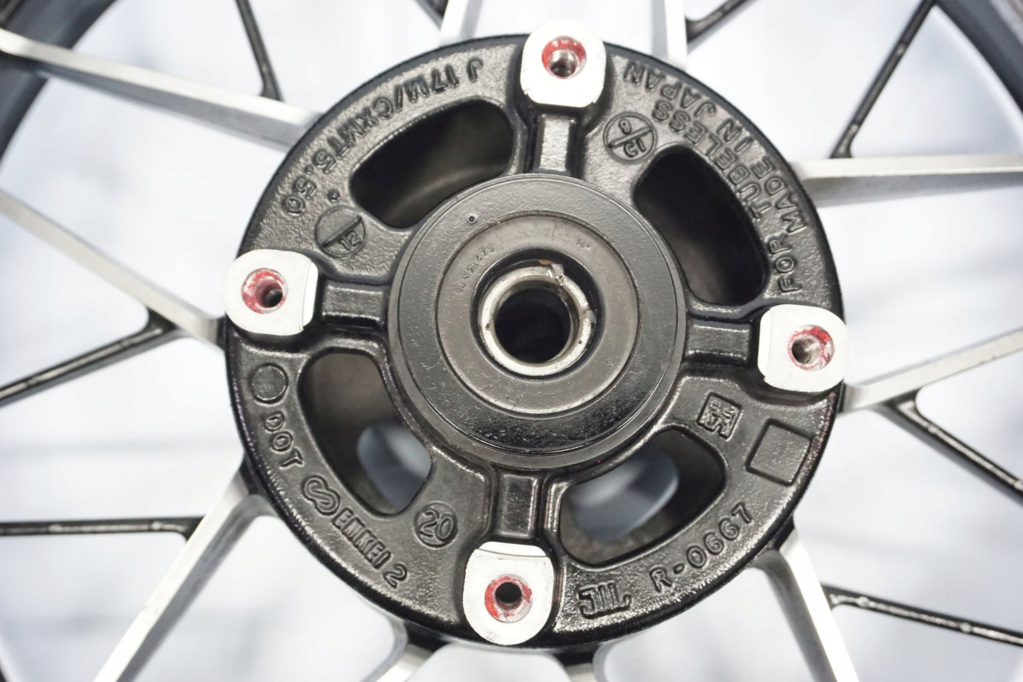 KAWASAKI Z 900 RS CAFE 18-22 Felge hinten Wheel Hinterrad 7