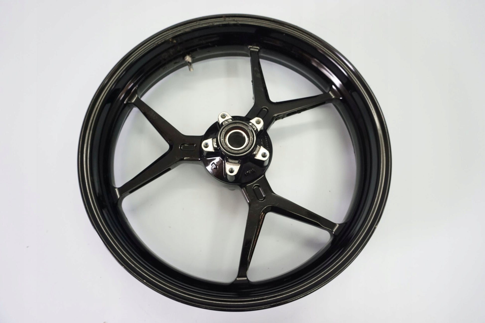 DUCATI SUPERSPORT 937 17- Felge vorne Wheel Vorderrad 10