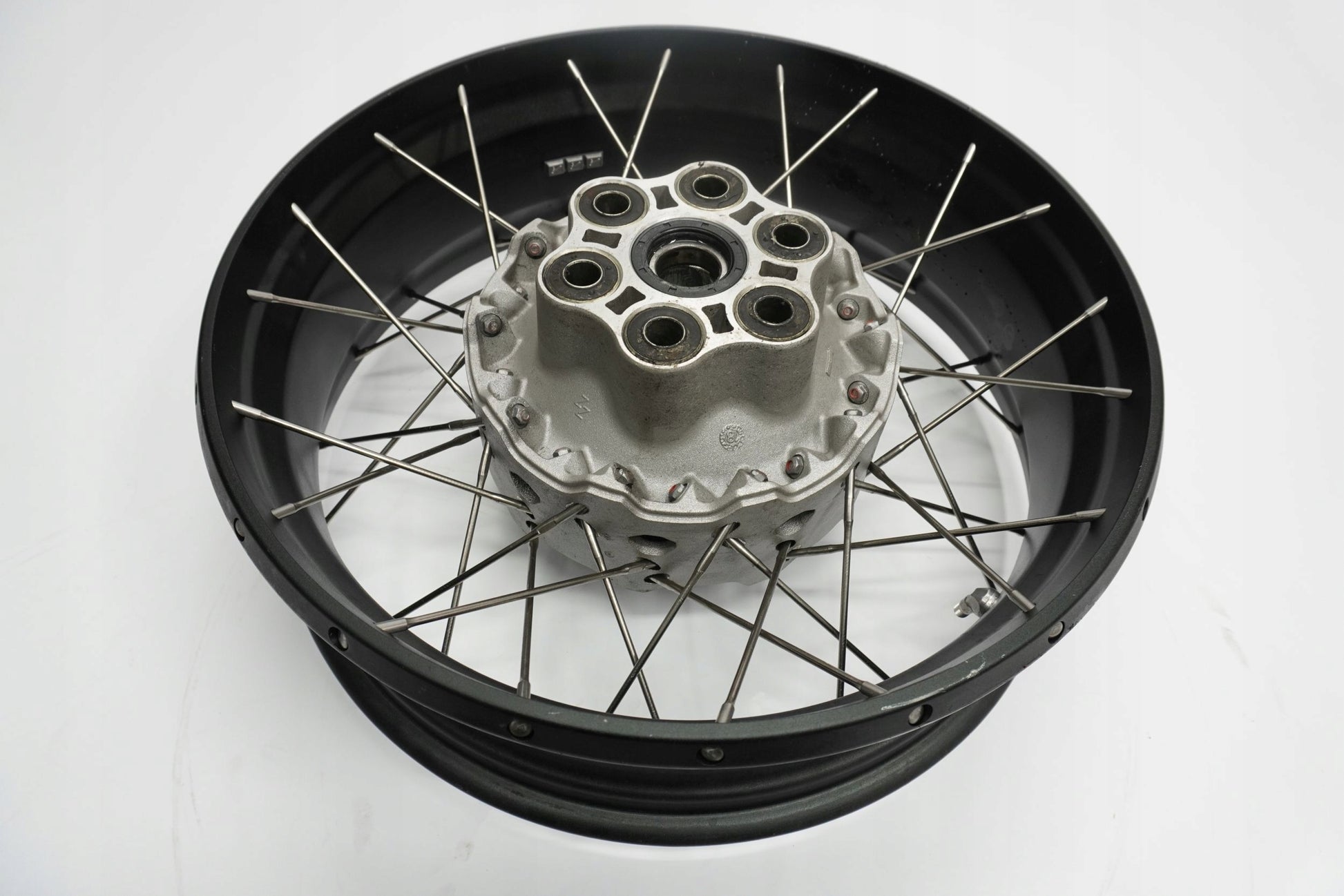 DUCATI MULTISTRADA 950 19- Felge hinten Wheel Hinterrad 4