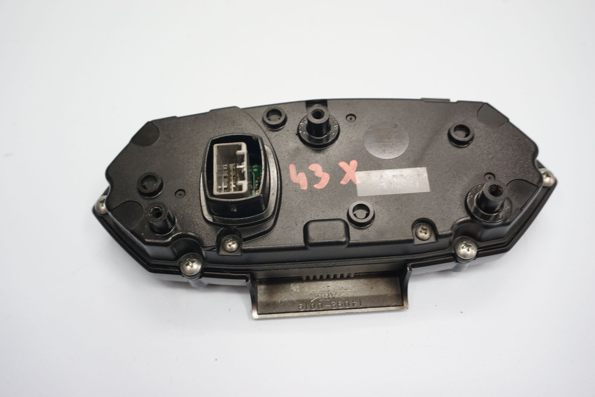 KAWASAKI Z1000 10-13 Tacho Tachometer Cockpit Speedometer 9