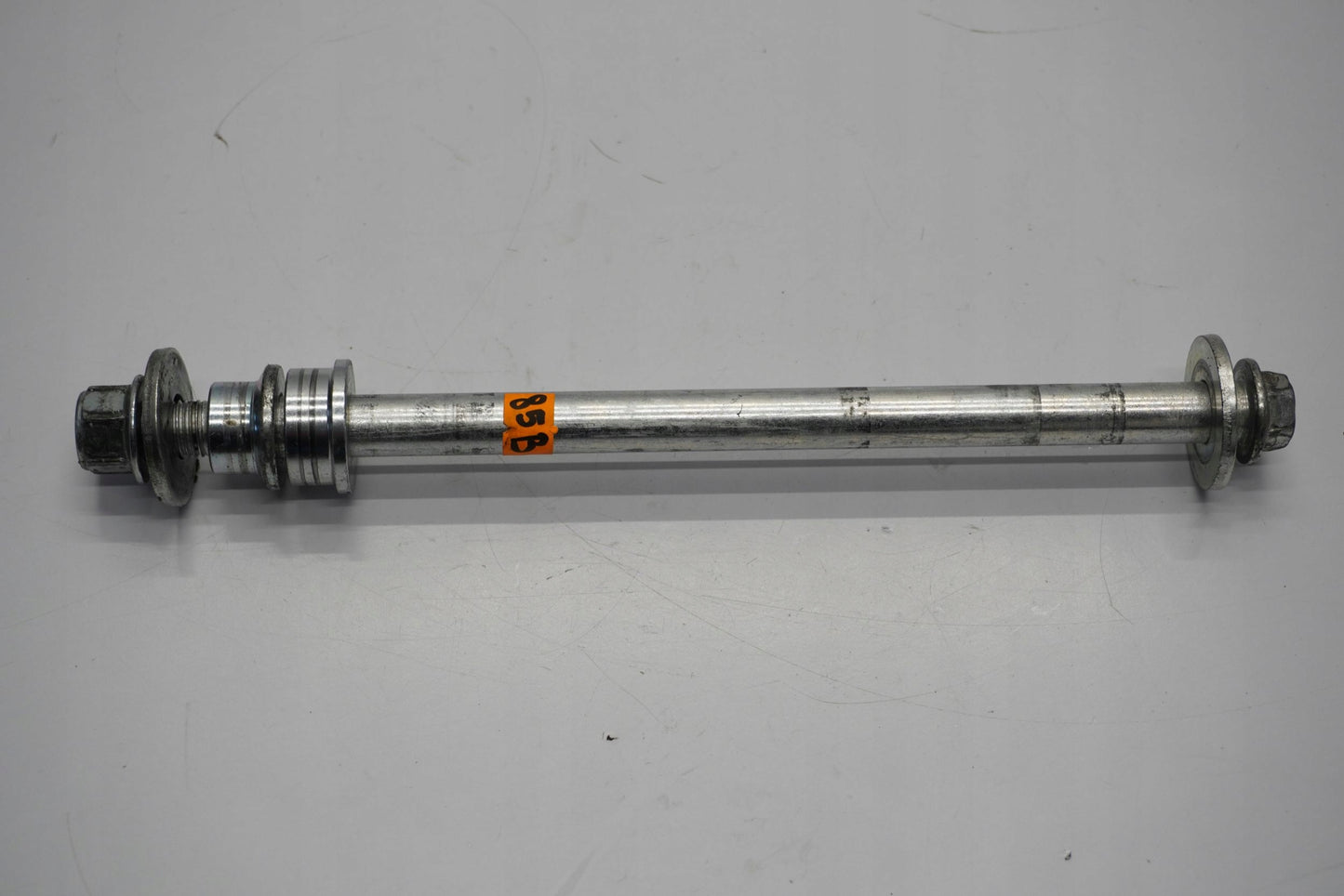 SUZUKI GSX-R 125 18- Hinterachse Achse hinten Radachse rear axle 6
