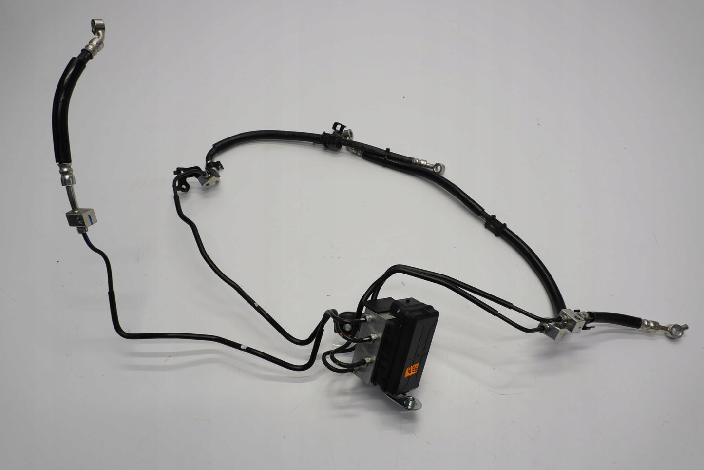 SUZUKI GSX-R 125 18- ABS Pumpe Druckmodulator 5