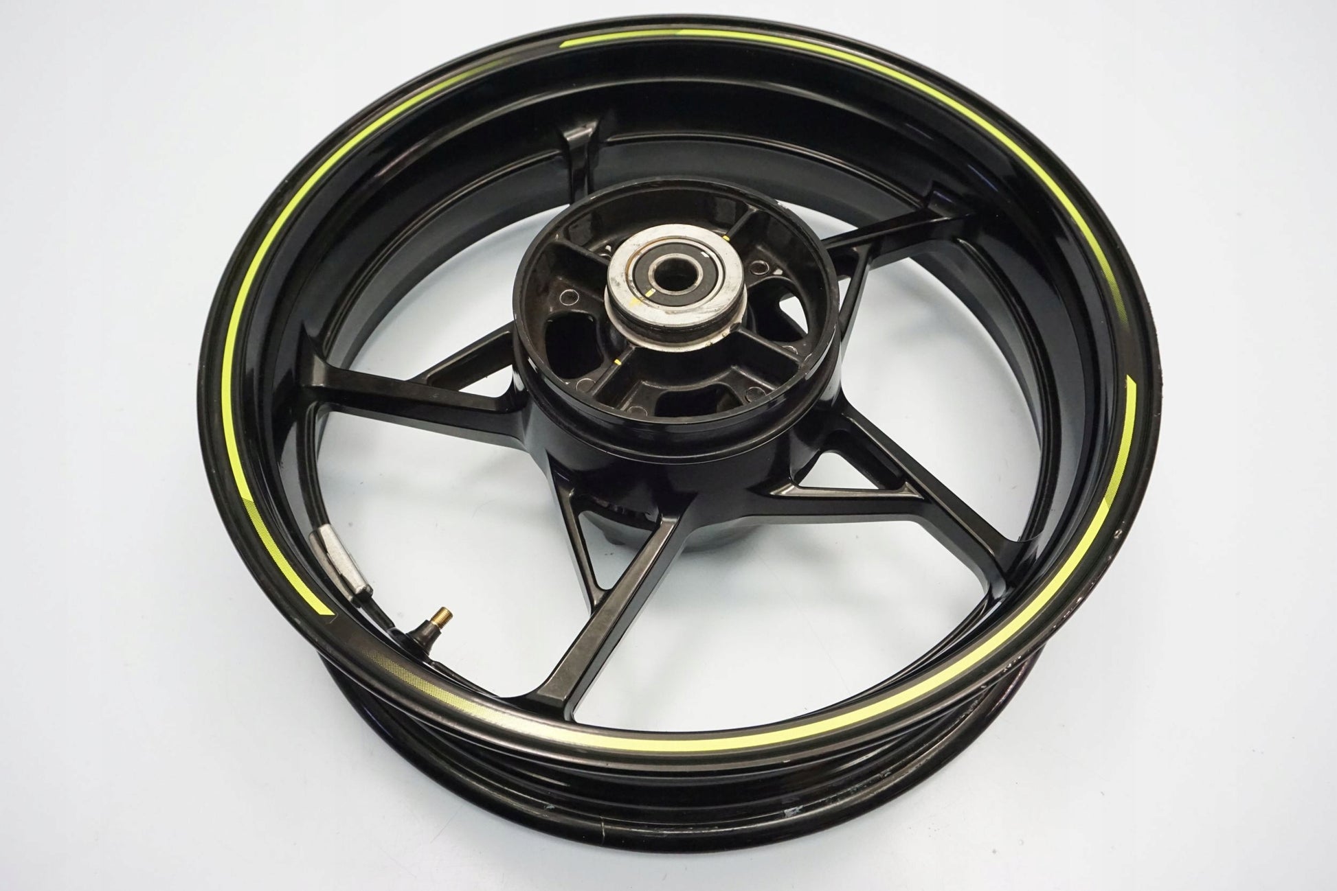 KAWASAKI Z 650 17-19 Felge hinten Wheel Hinterrad 7