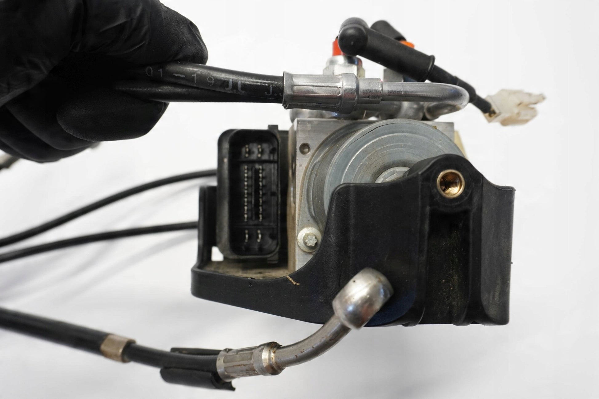 KTM 790 ADVENTURE 19-21 ABS Pumpe Druckmodulator 4