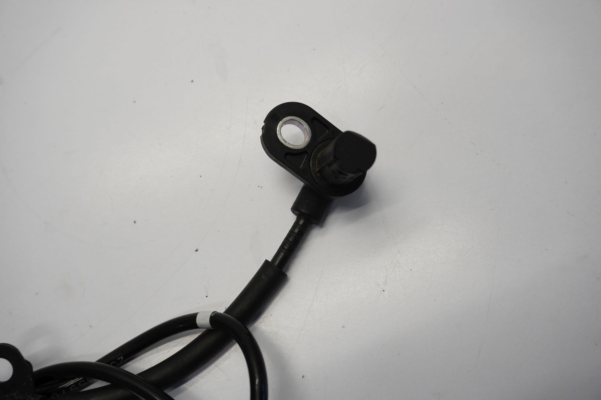 YAMAHA MT-10 16-21 ABS Sensor vorne 6
