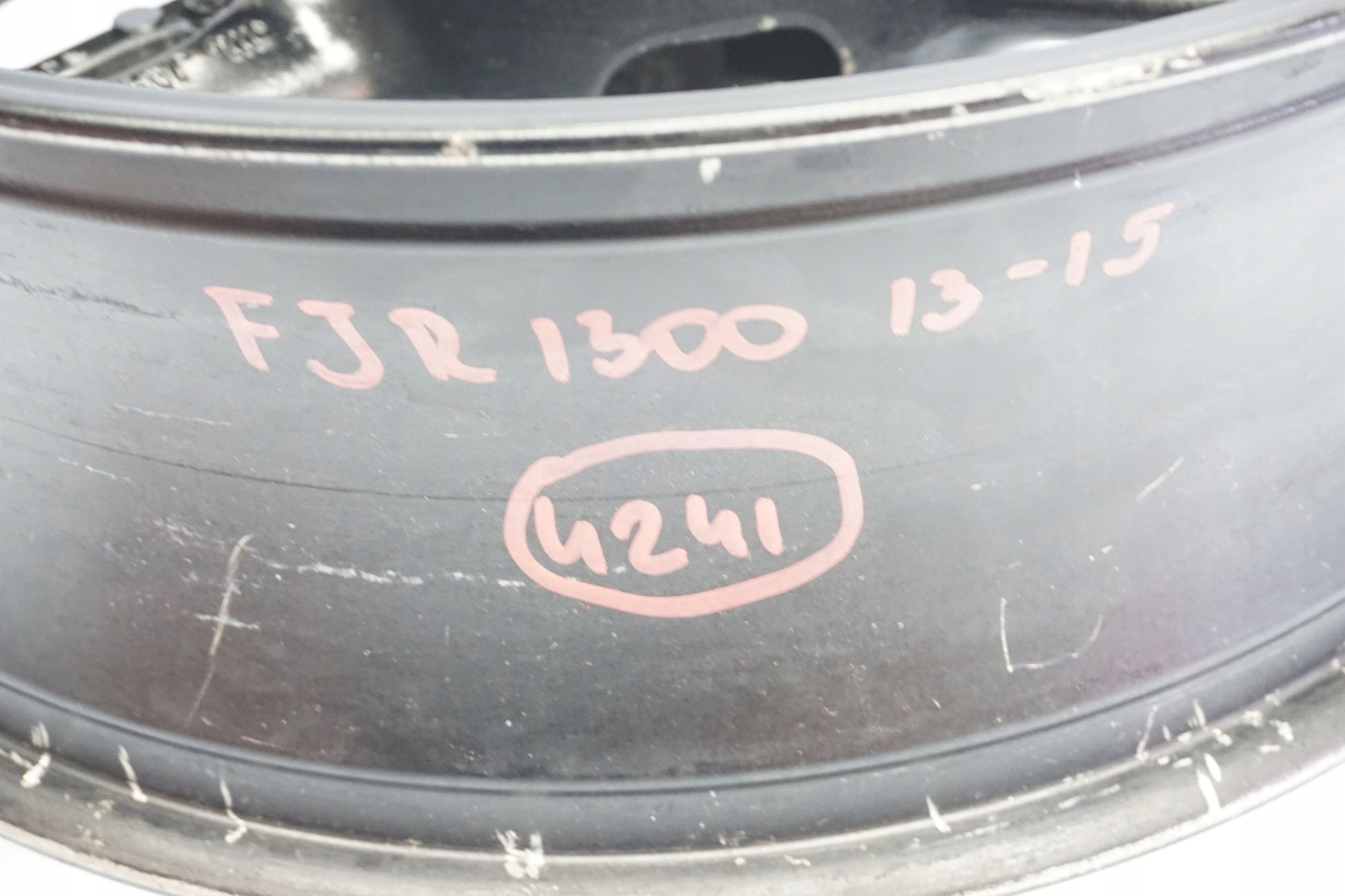 YAMAHA FJR 1300 13-15 Felge hinten Wheel Hinterrad 9