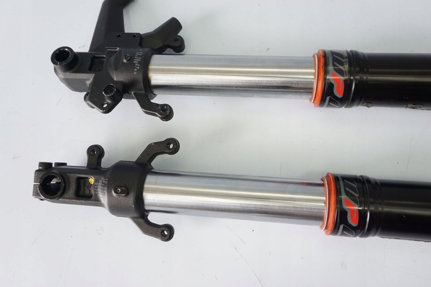 KTM 125 DUKE 17-23 Gabel Gabelholme Fork 16