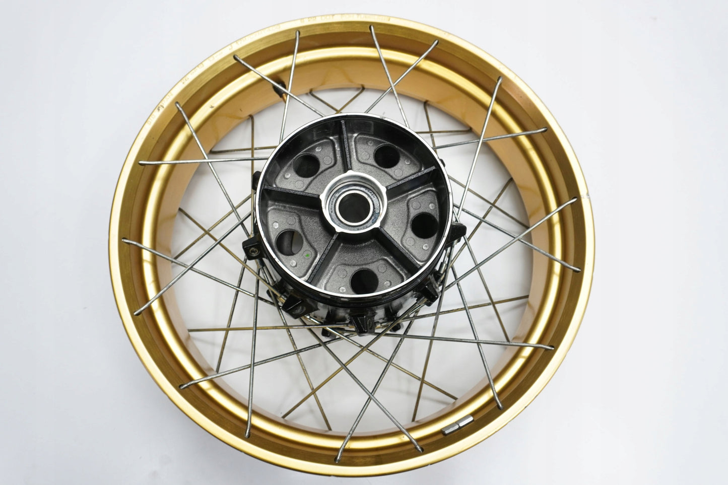 SUZUKI DL 1050 V-STROM 20- Felge hinten Wheel Hinterrad 4