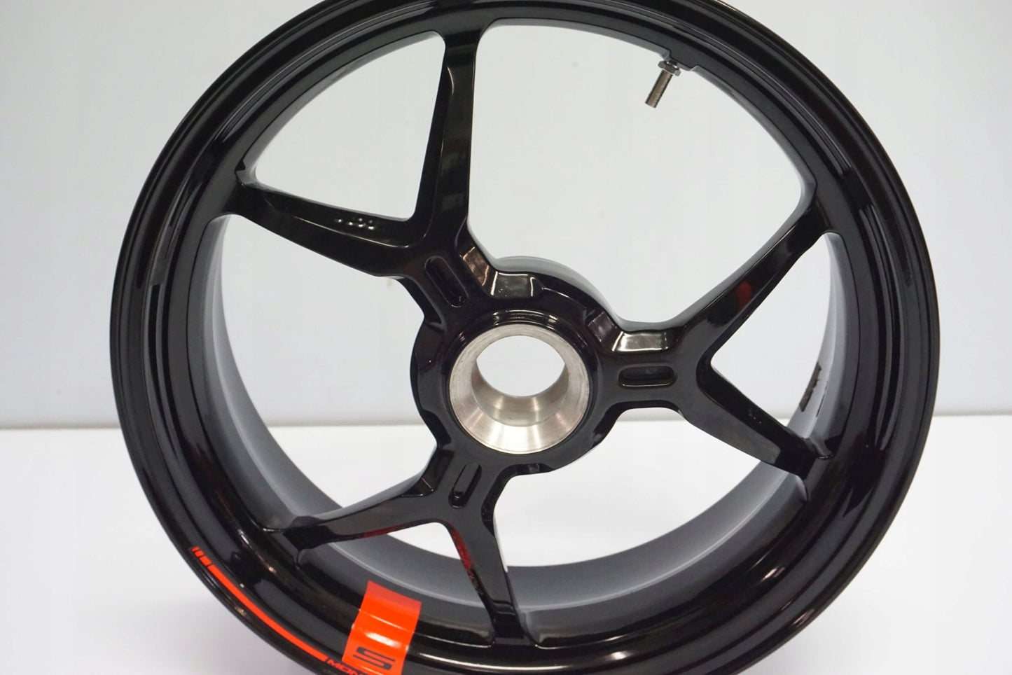 DUCATI MONSTER 1200 S 17- Felge hinten Wheel Hinterrad 8