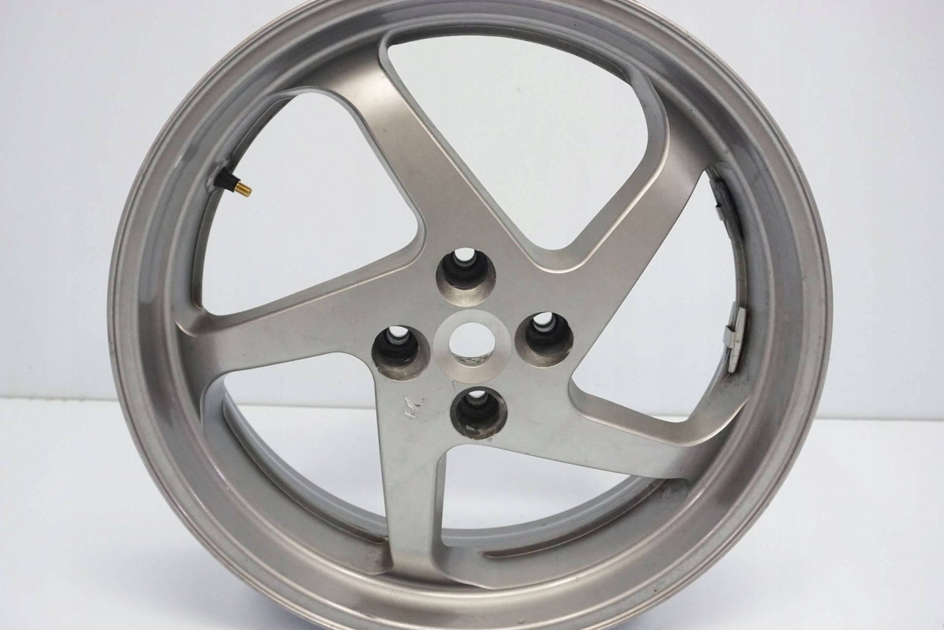 HONDA VFR 800 V-TEC 02-12 Felge hinten Wheel Hinterrad 2