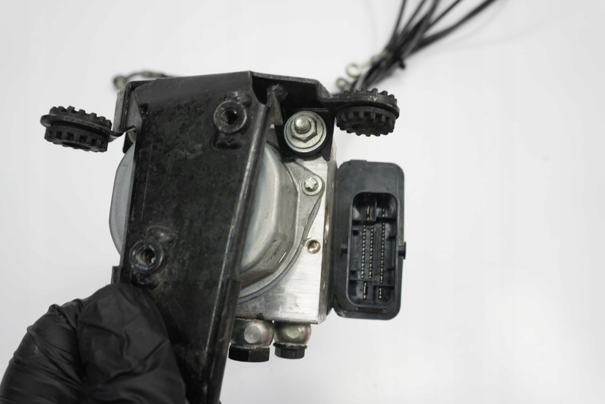 DUCATI MULTISTRADA 1200 Enduro 16-18 ABS Pumpe Druckmodulator 4