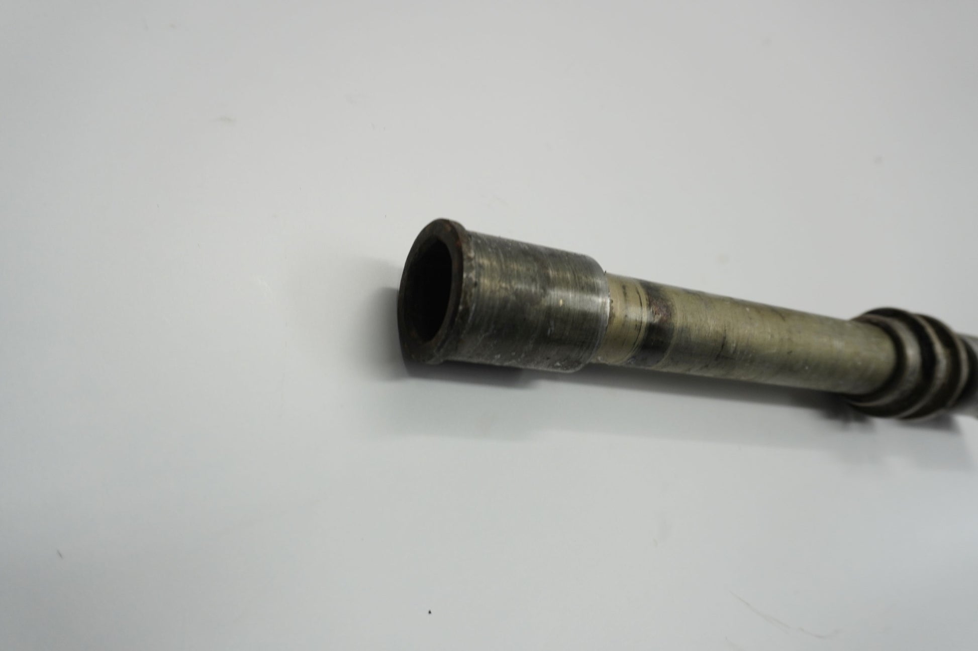 KAWASAKI GTR 1400 10-14 Vorderachse Achse vorne Radachse front axle 6