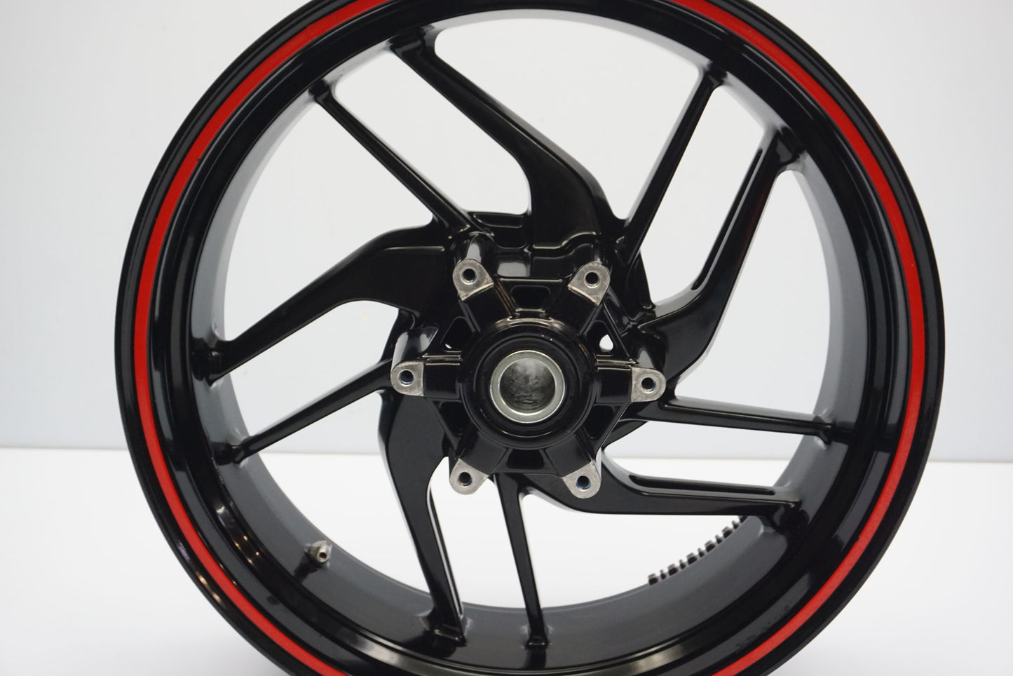DUCATI MONSTER 821 18-20 Felge hinten Wheel Hinterrad 8