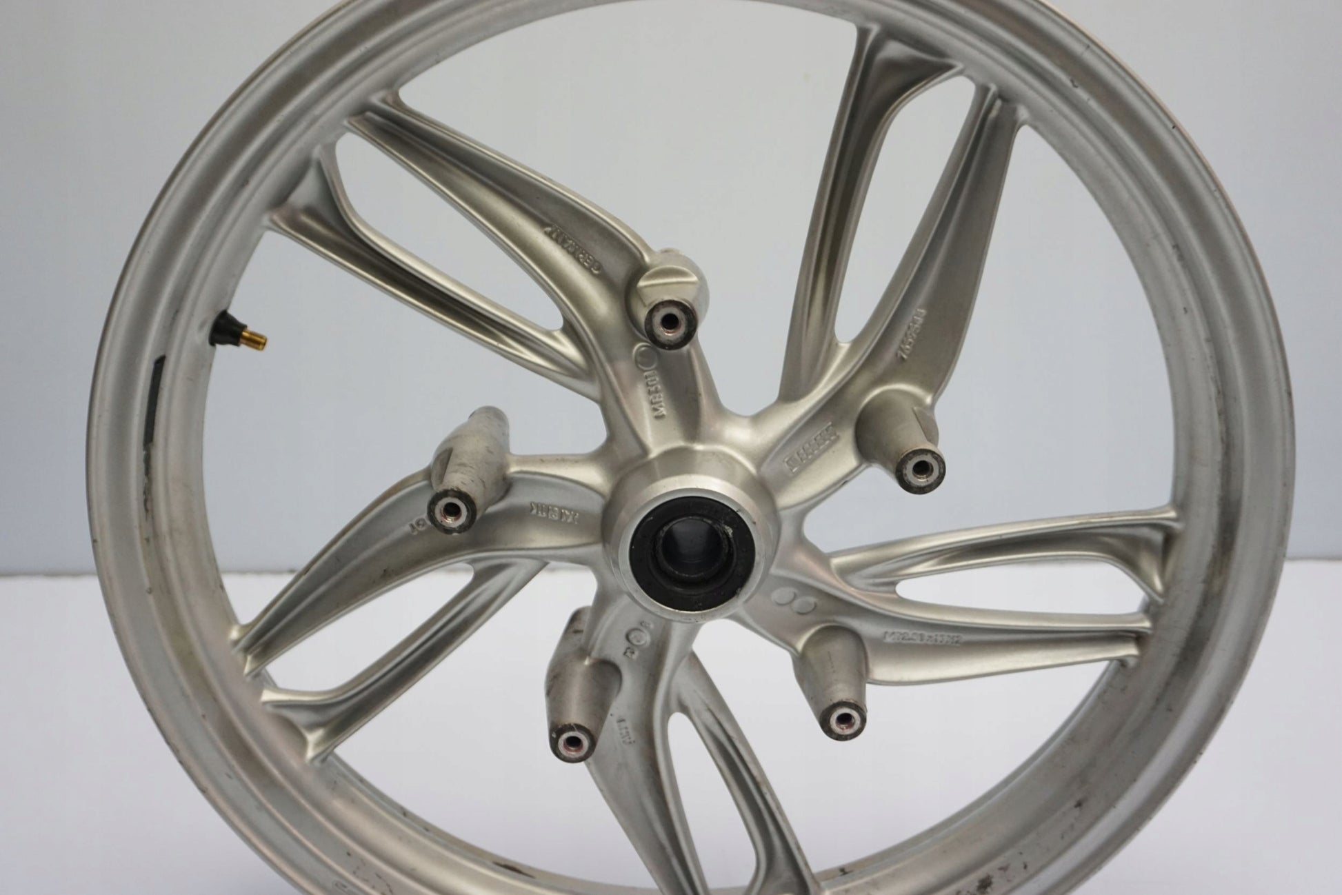 BMW R 1200 GS K25 04-07 Felge vorne Wheel Vorderrad 10