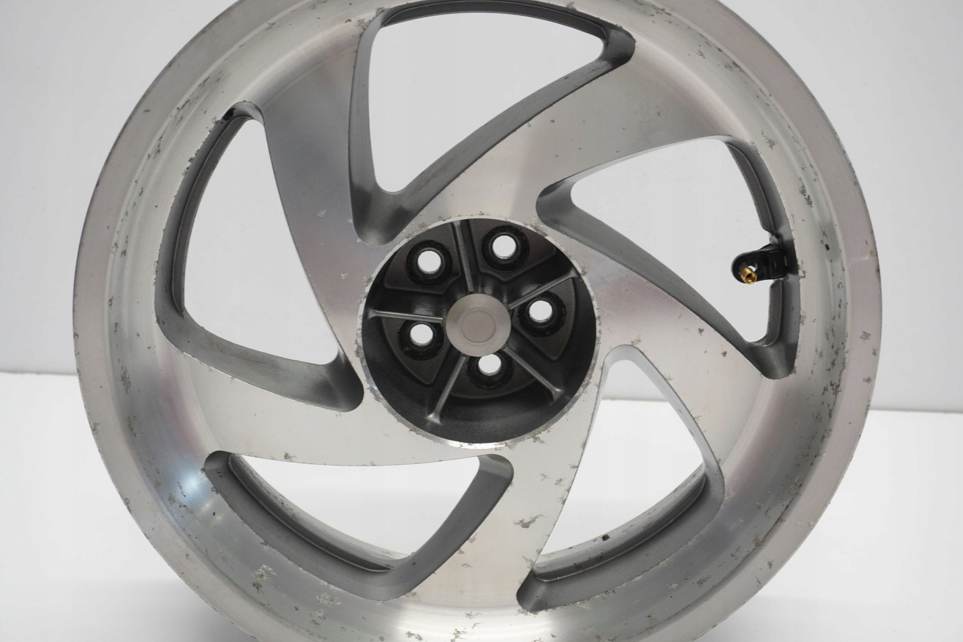HONDA GL 1800 GOLDWING 01-05 Felge hinten Wheel Hinterrad 7