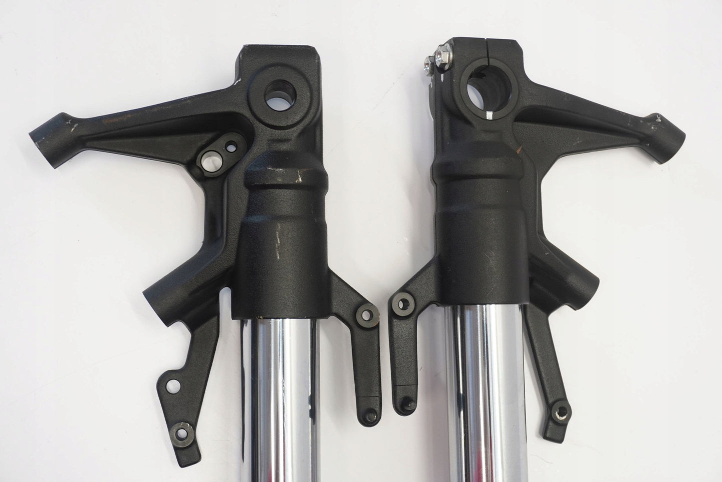 HONDA CB 750 HORNET 23- Gabel Gabelholme Fork 12