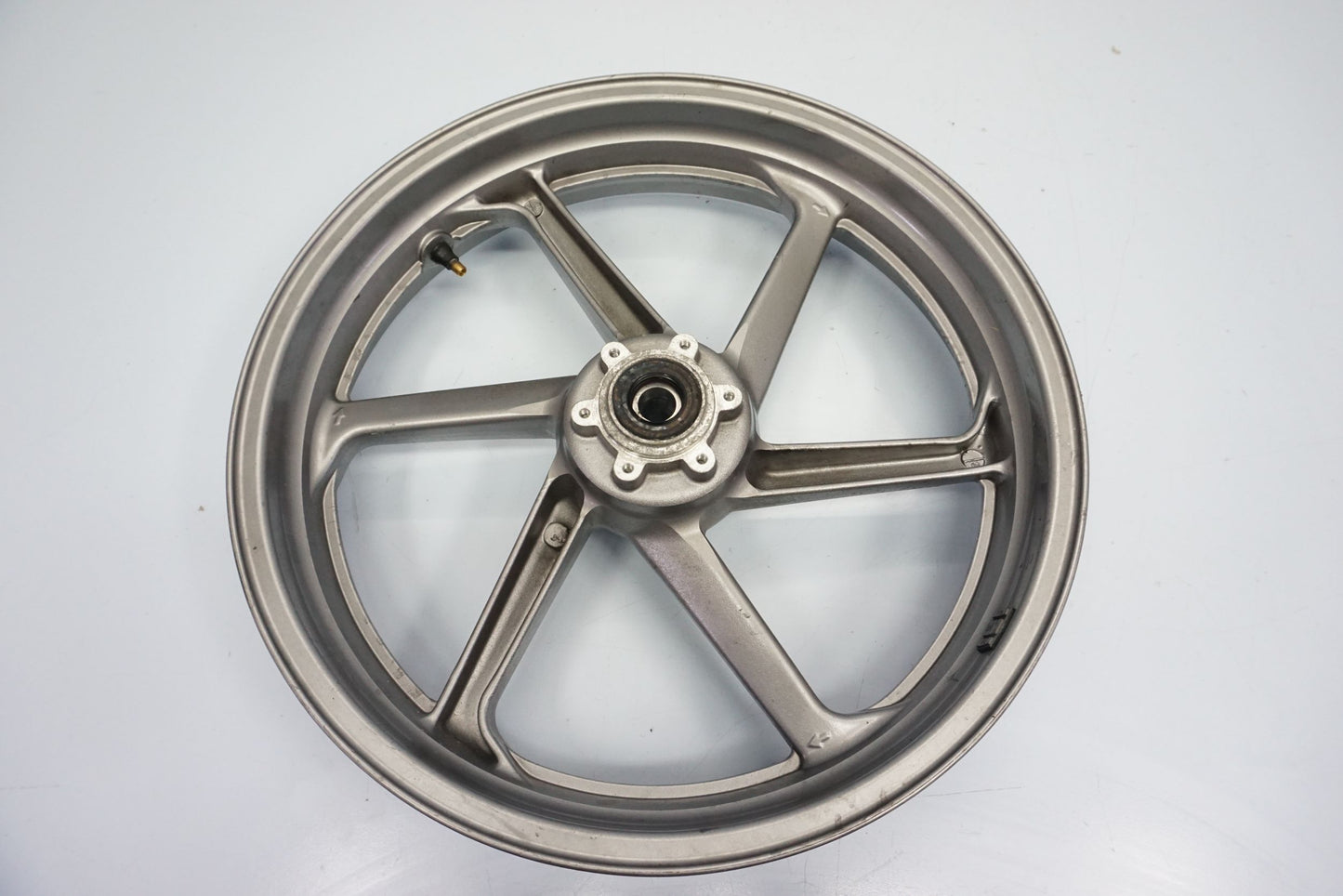 HONDA VFR 800 V-TEC 02-12 Felge vorne Wheel Vorderrad 7