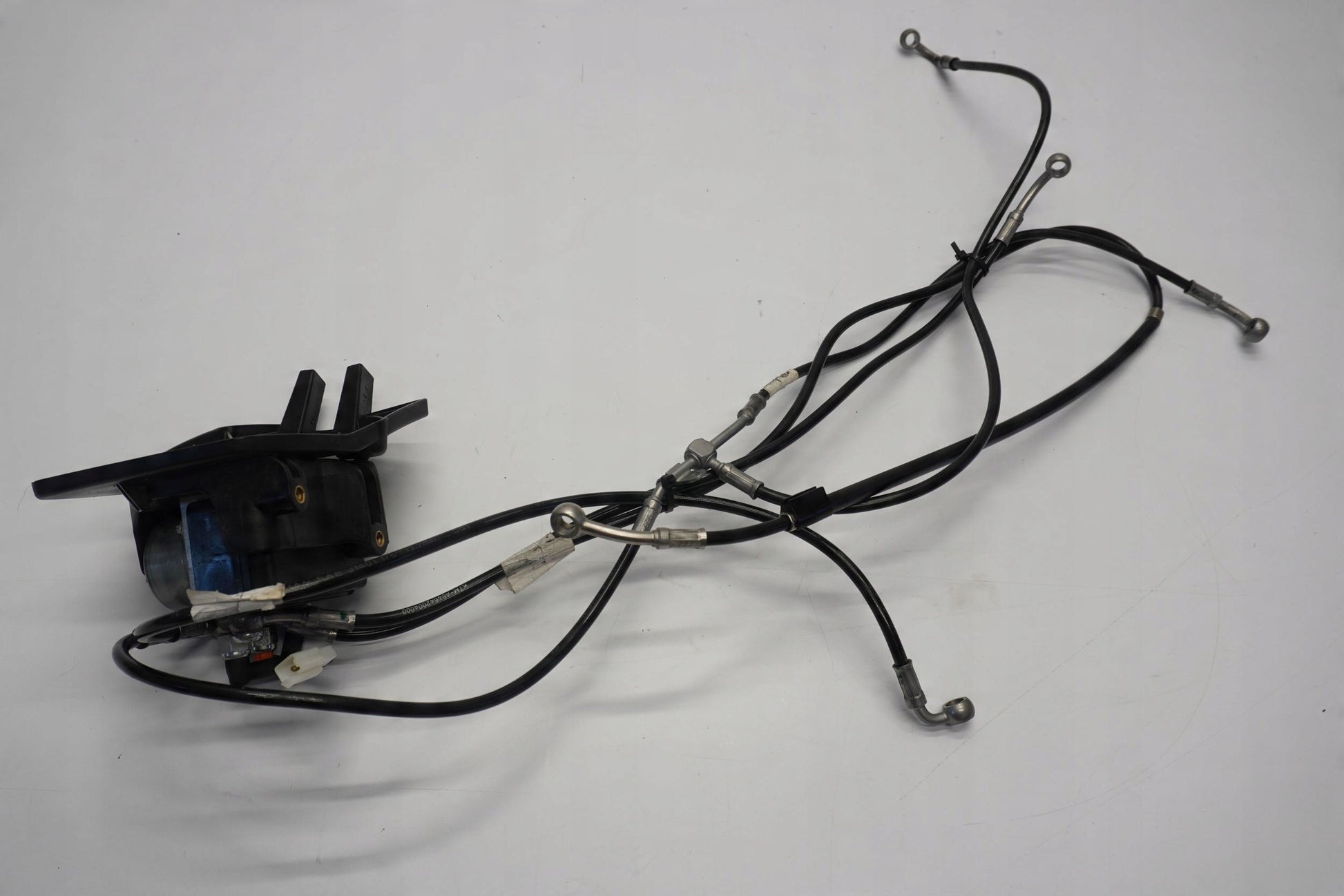 KTM 790 ADVENTURE 23- ABS Pumpe Druckmodulator 7