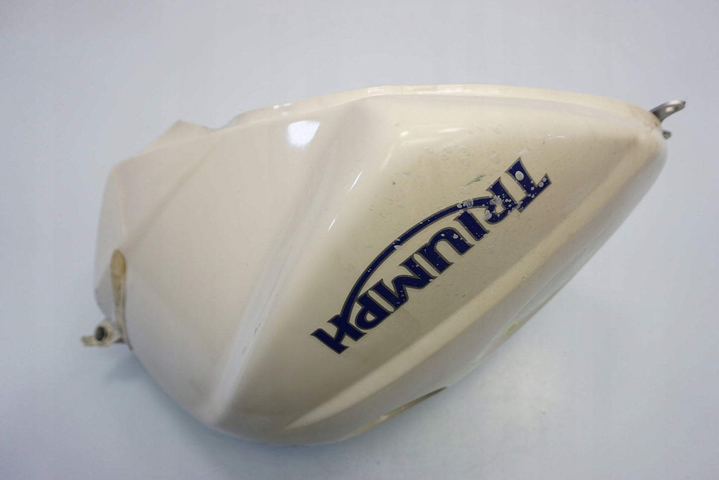 TRIUMPH STREET TRIPLE 675 07-12 Kraftstofftank Benzintank Fuel Tank