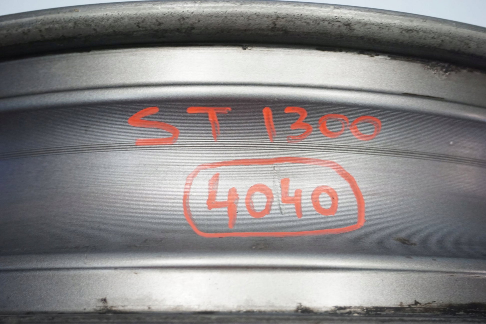 HONDA ST 1300 PAN EUROPEAN 02-13 Felge vorne Wheel Vorderrad 7