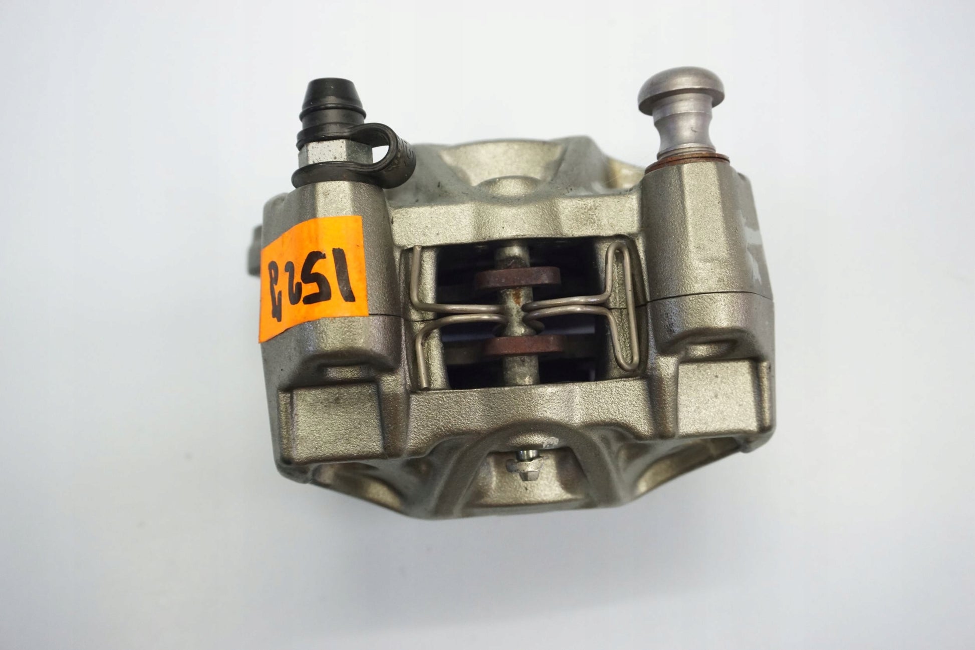 KTM 1290 SUPER DUKE R 20- Bremse Bremssattel Bremszange hinten 3