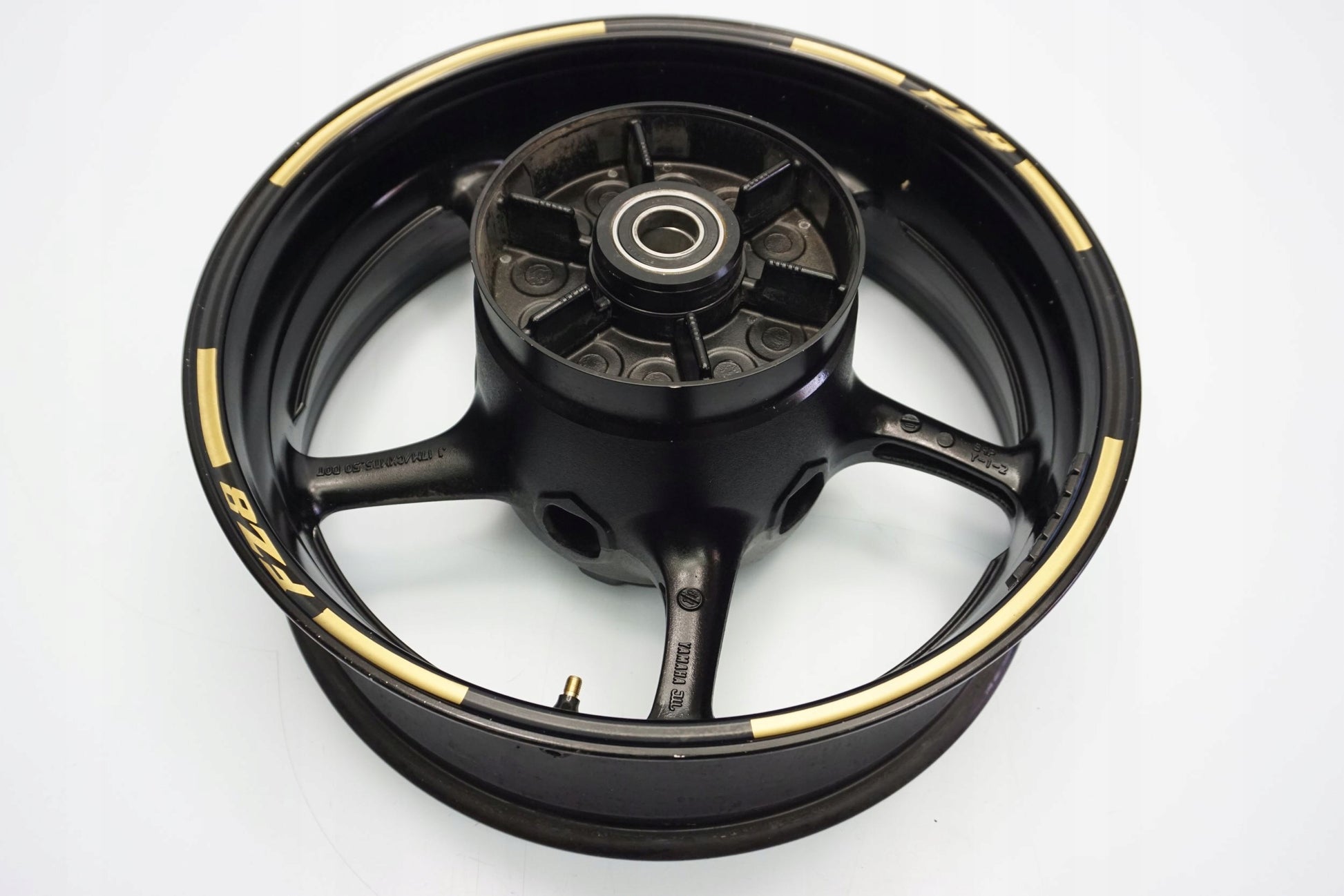 YAMAHA FZ8 10-15 Felge hinten Wheel Hinterrad 2