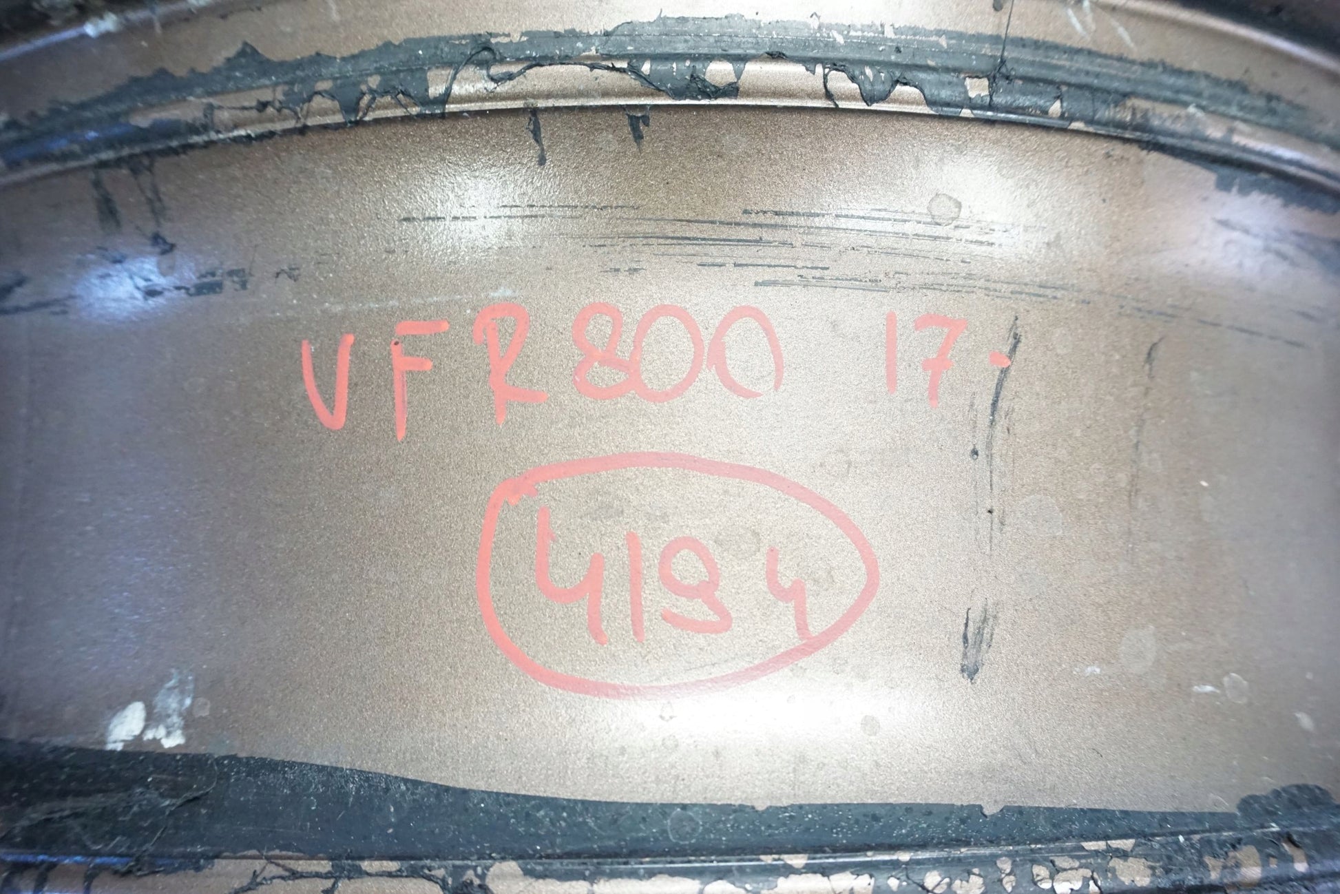 HONDA VFR 800 F 17-19 Felge hinten Wheel Hinterrad 6