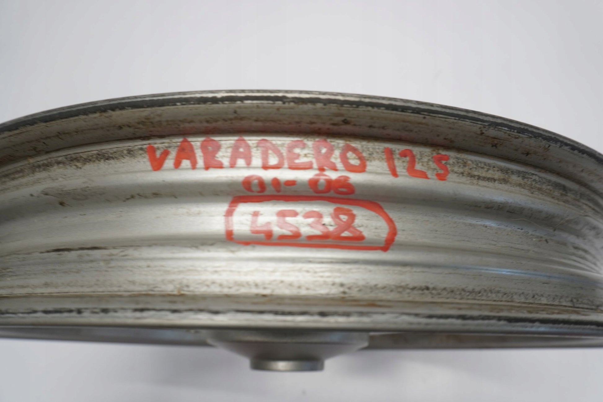 HONDA XL 125 V VARADERO 01-06 Felge vorne Wheel Vorderrad 6