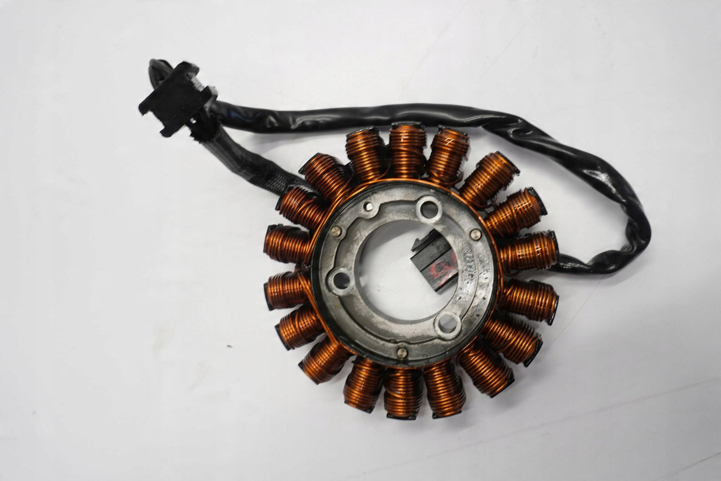 SUZUKI GSX-R 600 750 L1-L6 Lichtmaschine Stator Generator Lima Alternator 2