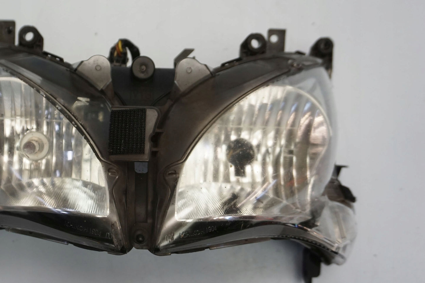 SUZUKI GSX-S 1000 F 15-20 Scheinwerfer Headlight