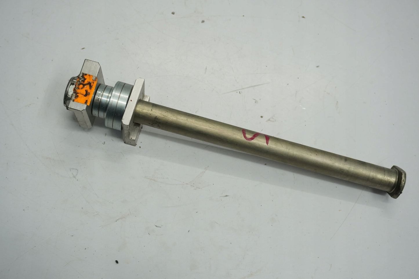 YAMAHA XSR-900 16-21 Hinterachse Achse hinten Radachse rear axle 5