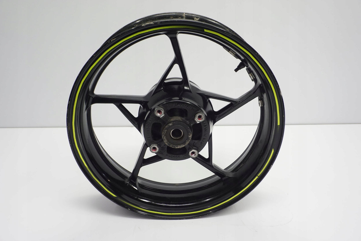 KAWASAKI Z 650 20-22 Felge hinten Wheel Hinterrad 9