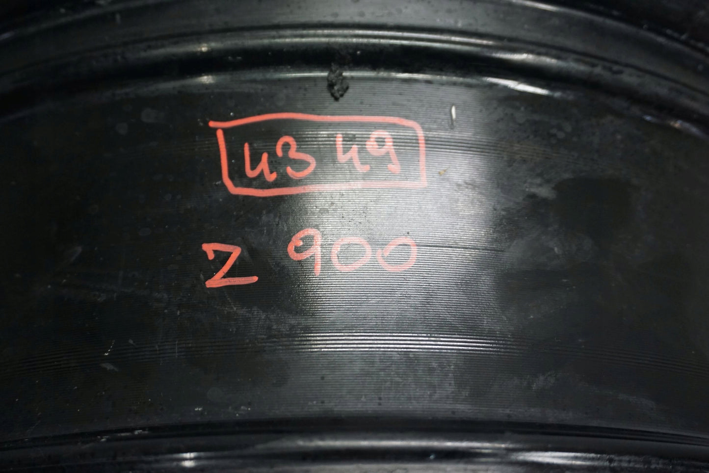 KAWASAKI Z-900 20- Felge hinten Wheel Hinterrad 6