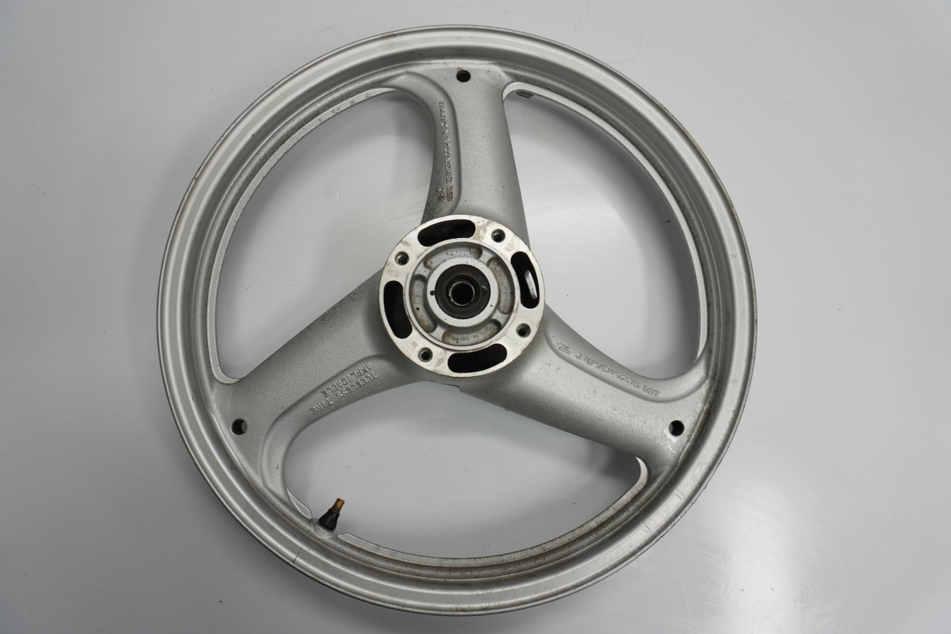 HONDA XL 125 V VARADERO 07-11 Felge vorne Wheel Vorderrad 2