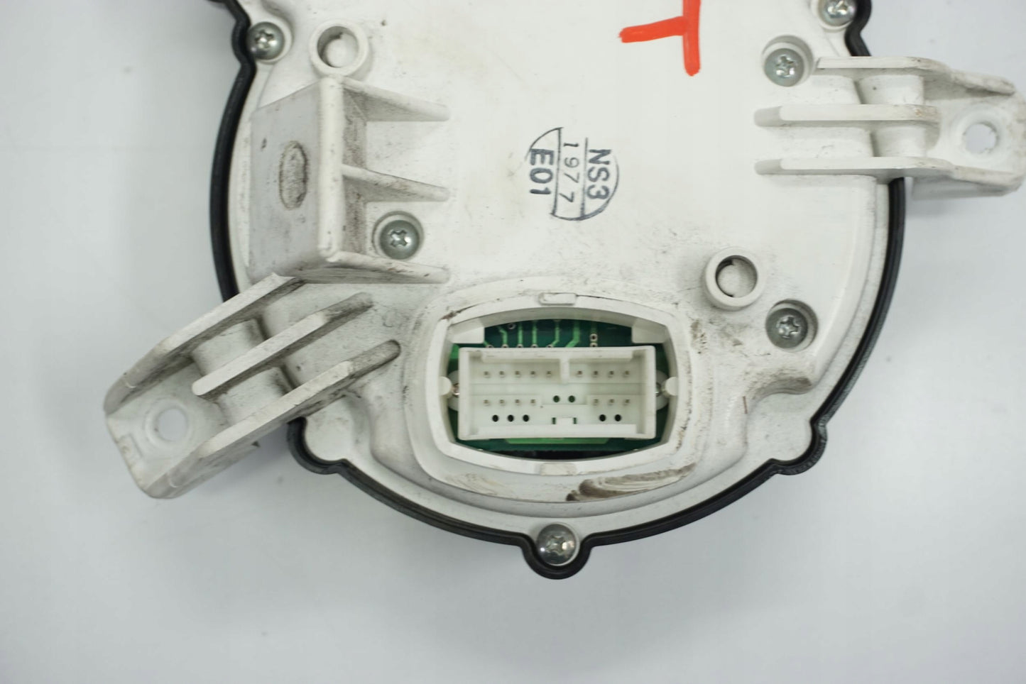 SUZUKI DL 650 V-STROM 04-11 Tacho Tachometer Cockpit Speedometer 7