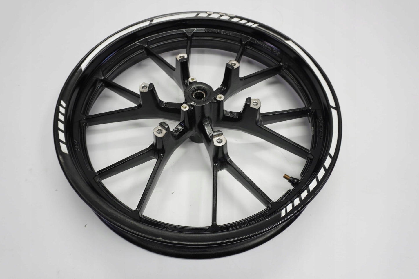 YAMAHA YZF-R 125 19-23 Felge vorne Wheel Vorderrad 5