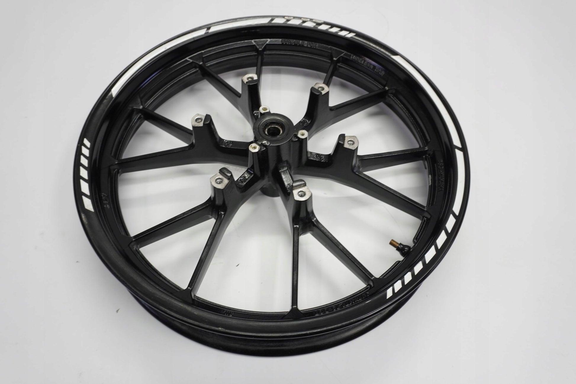YAMAHA YZF-R 125 19-23 Felge vorne Wheel Vorderrad 5