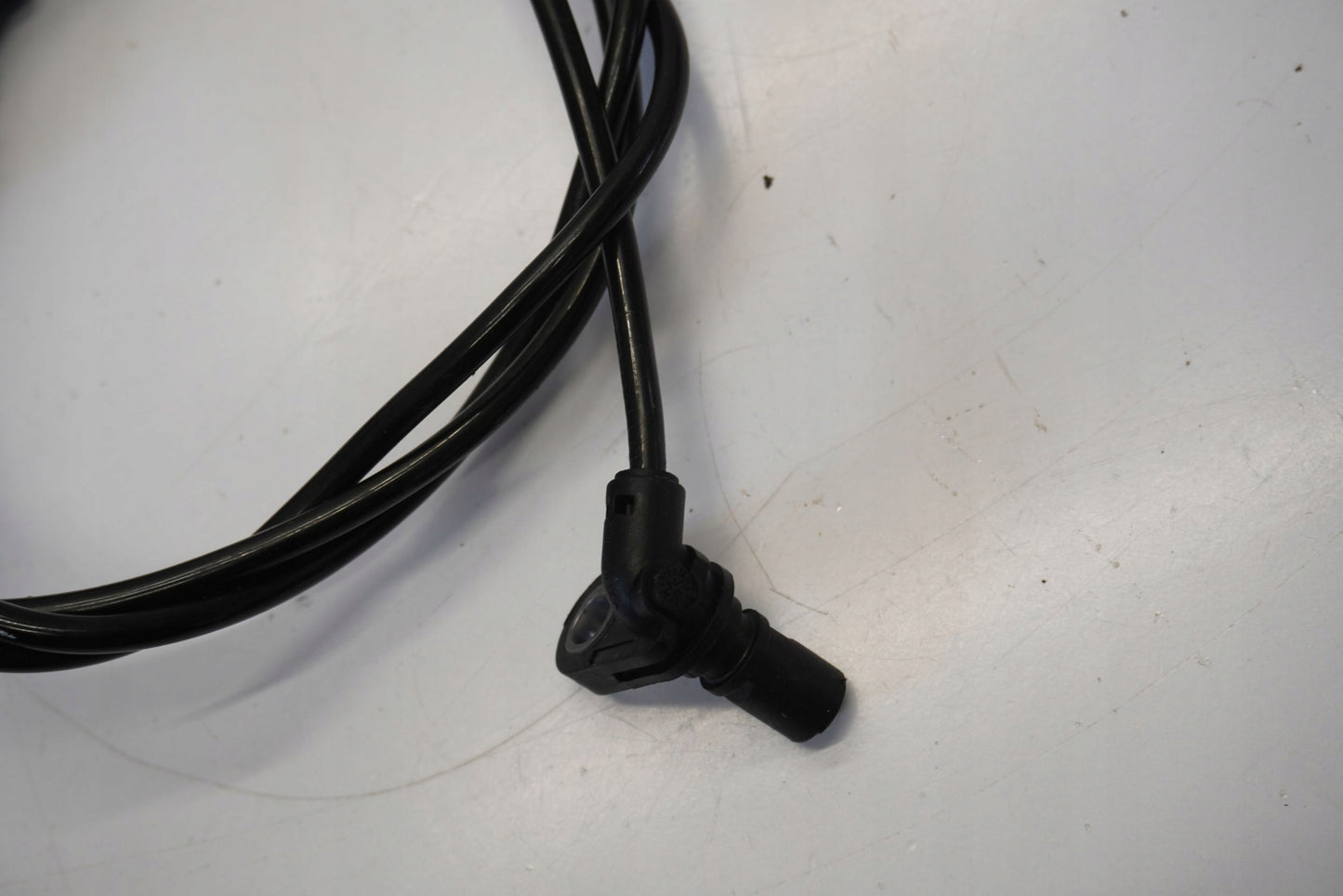 KTM 1290 SUPER DUKE R 20-23 ABS Sensor vorne 4