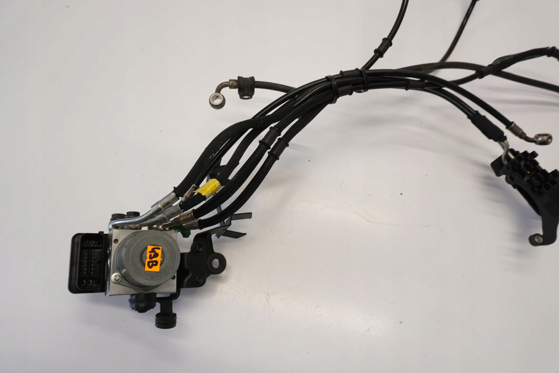 DUCATI MONSTER 821 18-20 ABS Pumpe Druckmodulator 6