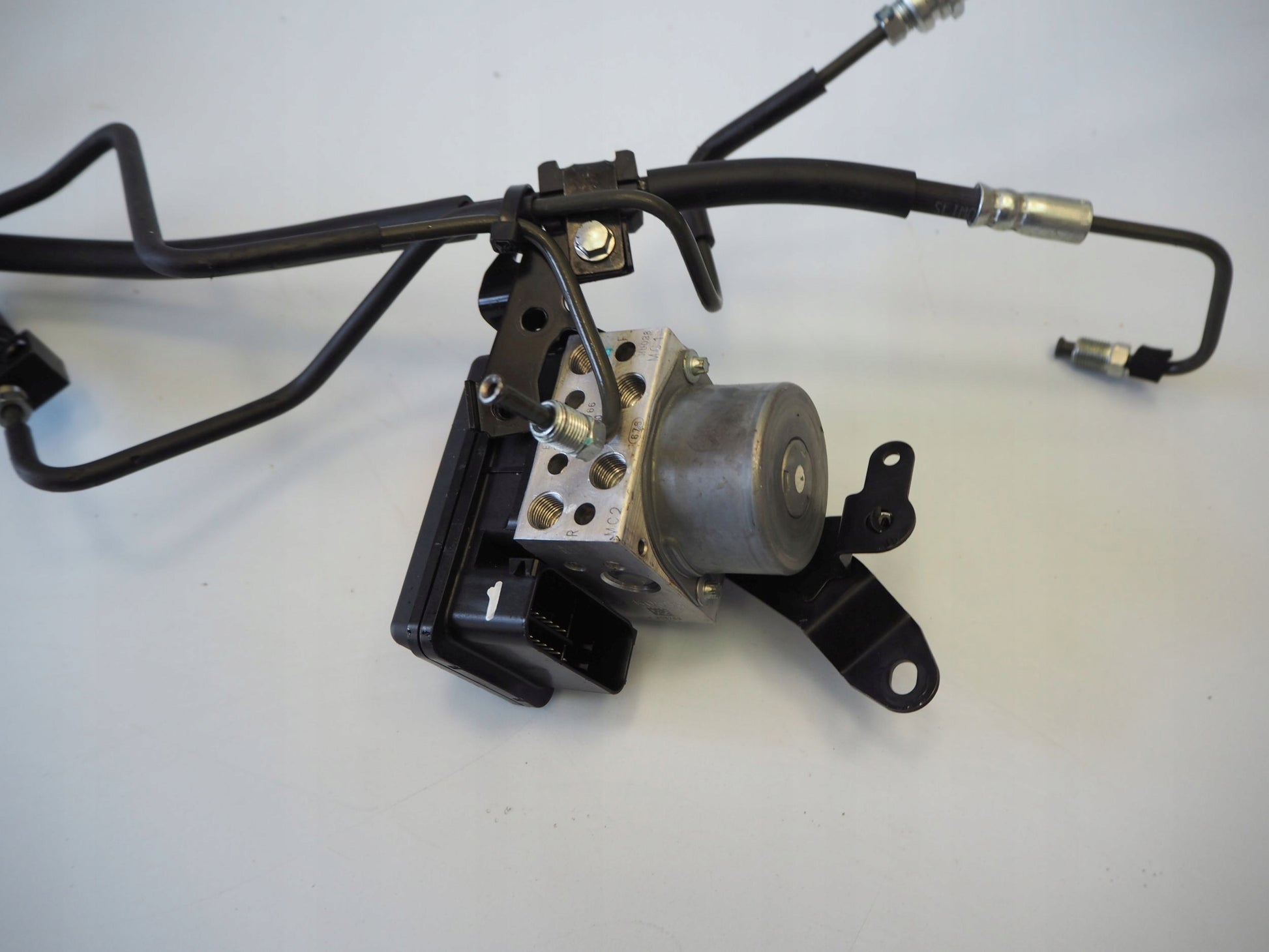 KAWASAKI NINJA 650 20-22 ABS Pumpe Druckmodulator 7