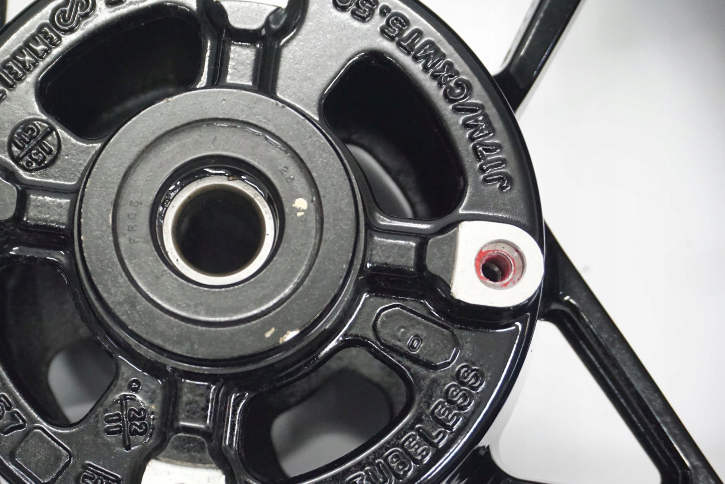 KAWASAKI Z-900 20- Felge hinten Wheel Hinterrad 2